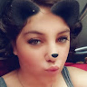 Meet your Posher, Renata